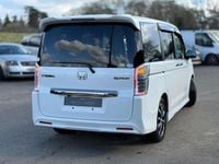 Używany Honda Stepwgn 2012 Czarny Minivan