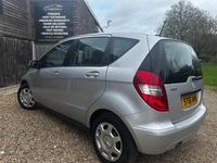 Used Mercedes A160 Classic 95 HP (69 kW) 2011 Silver Hatchback
