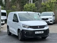 Used Peugeot Partner Premium 131 HP (96 kW) 2022 White MPV