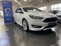 Used Ford Focus ST-Line 125 HP (91 kW) 2016 White Hatchback