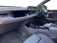 New Audi Q6 Sportback e-tron Advanced 281 kW (383 HP) 2025 Glacier white SUV