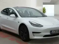 Used Tesla Model 3 Standard Range Plus 239 kW (325 HP) 2020 White Sedan