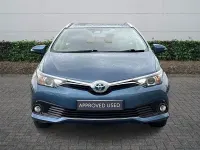 Used Toyota Auris Hybrid 2018 Blue Estate