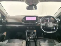 Used Citroën C4 PureTech 2023 Pearl white SUV