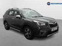 Używany Subaru Forester Premium 150 KM (110 kW) 2021 Szary SUV