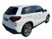 Used Suzuki Vitara SZ-T 111 HP (81 kW) 2019 White SUV