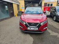 Used Nissan Qashqai N-Connecta 115 HP (84 kW) 2017 Red SUV