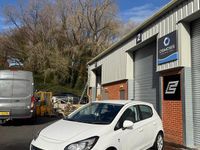 Used Vauxhall Corsa 2017 White Hatchback