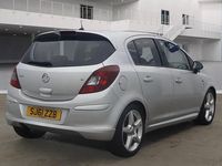 Second-hand Vauxhall Corsa SRi 2011 Argintiu Hatchback