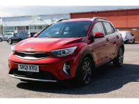 Used Kia Stonic 100 HP (73 kW) 2021 Red SUV