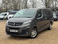 Gebraucht Vauxhall Vivaro Sportive 100 PS (73 kW) 2022 Grau Van / Kleinbus