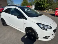 Used Vauxhall Corsa Edition 75 HP (55 kW) 2016 White Hatchback