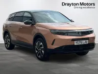 New Vauxhall Grandland X Ultimate 145 HP (106 kW) 2025 Brown SUV