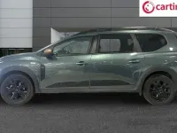 Used Dacia Jogger Extreme 141 HP (103 kW) 2024 Green MPV
