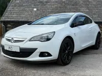 Used Vauxhall Astra GTC SRi 2014 White Coupe