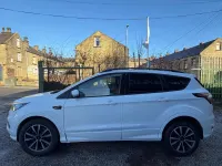 Usado Ford Kuga ST-Line 120 CV (88 kW) 2019 Blanco SUV