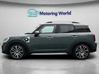 Used Mini Cooper Countryman Exclusive 222 HP (163 kW) 2022 Green SUV