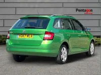 Used Skoda Fabia SE 94 HP (69 kW) 2017 Green Estate