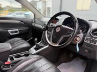 Used Vauxhall Antara S 163 HP (119 kW) 2013 White SUV