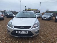 Usado Ford Focus Zetec 2009 Prateado Citadino