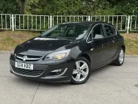 Used Vauxhall Astra SRi 2014 Black Hatchback