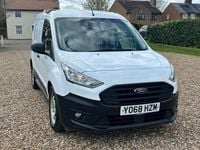 Used Ford Transit Connect S 100 HP (73 kW) 2018 White MPV