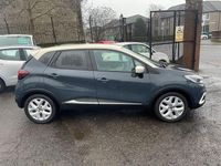Usado Renault Captur GT-Line 89 HP (65 kW) 2018 Azul SUV