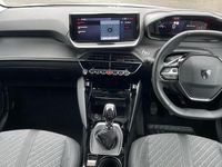 Used Peugeot 208 Allure 99 HP (72 kW) 2025 White Hatchback