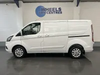 Used Ford Transit Custom Limited 130 HP (95 kW) 2023 White Van