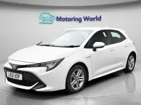 Second-hand Toyota Corolla 122 CP (89 kW) 2021 Alb Hatchback