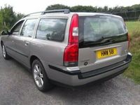 used Volvo V70 2.4