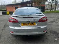 Usado Ford Mondeo Titanium 143 CV (105 kW) 2008 Plateado Utilitario
