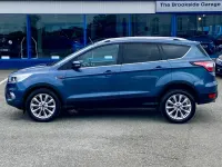 Używany Ford Kuga Titanium 150 KM (110 kW) 2020 Niebieski SUV