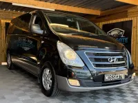 Usado Hyundai I800 SE 2017 Preto Monovolume
