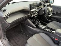 Używany Peugeot 208 GT 100 KM (73 kW) 2023 Szary Hatchback