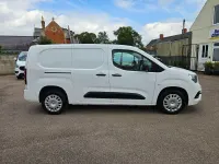 Used Vauxhall Combo Sportive 100 HP (73 kW) 2020 White MPV
