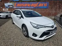 Used Toyota Avensis Business Edition 112 HP (82 kW) 2018 White Estate