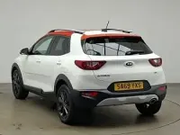 Used Kia Stonic 118 HP (86 kW) 2019 White SUV