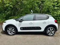 Used Citroën C3 Flair 100 HP (73 kW) 2017 White Hatchback