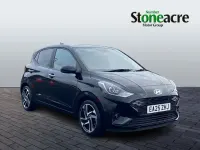 Gebraucht Hyundai i10 Premium 63 PS (46 kW) 2025 Schwarz Kleinwagen