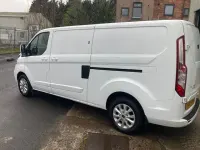 Used Ford Transit Custom Limited 130 HP (95 kW) 2023 White Van