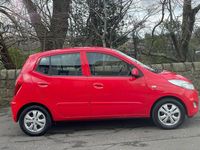Used Hyundai i10 Active 85 HP (62 kW) 2011 Red Hatchback