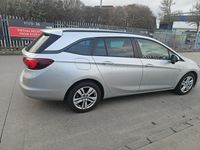 Used Vauxhall Astra 110 HP (80 kW) 2018 Silver Estate