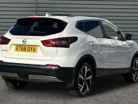 Used Nissan Qashqai Tekna 160 HP (117 kW) 2019 White SUV