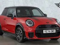 Used Mini Cooper Hatch 154 HP (113 kW) 2024 Red Hatchback