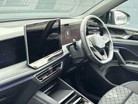 Used VW Tiguan R-line 204 HP (150 kW) 2025 Grey SUV