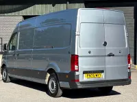 Usado VW Crafter 140 HP (102 kW) 2025 Prateado Van
