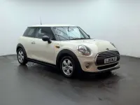Usado Mini ONE Hatch 102 CV (75 kW) 2015 Blanco Utilitario