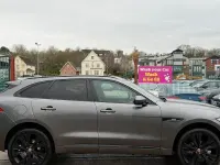 Usado Jaguar F-Pace R-Sport 179 HP (131 kW) 2020 SUV