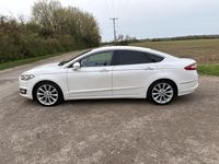 Used Ford Mondeo Vignale 210 HP (154 kW) 2016 White Sedan